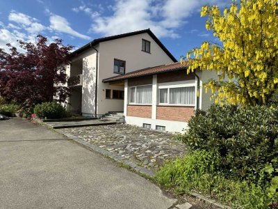Sonniges Einfamilienhaus auf großem Grundstück in Top-Lage von Bad Wurzach