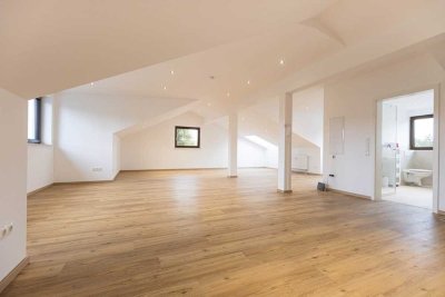 1-Zimmer-LOFT mit BERGBLICK, Garage mit WALLBOX, moderne KÜCHE, zum ERSTBEZUG  in Bruckmühl