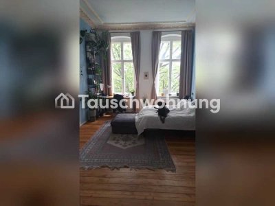 Tauschwohnung: Große 2 Zimmer Beletage Altbauwohnung zentrale x-Berg Lage