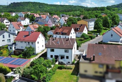 Doppelhaushälfte mit Gartenparadies in Reutlingen - Sondelfingen.