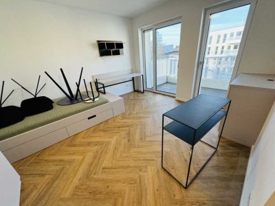Direkt in Adlershof! Neubau, mit EBK und Balkon!