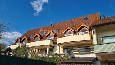 Stommeln - Traumhafte Maisonettewohnung mit Balkon & Stellplatz - bezugsfrei!