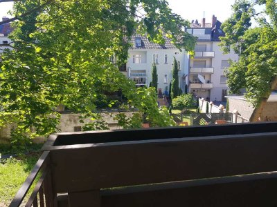 Paradies für Studierende, Pärchen oder Single - Tolles Appartement mit Blick in Garten und Natur