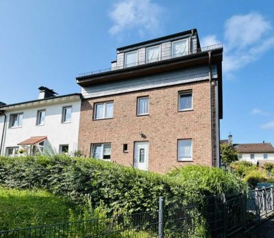 Hemer Nähe City! Saniertes Reihenendhaus mit viel Platz und Traumgarten!