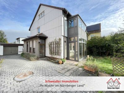 Für Eigennutzer und Anleger: Doppelhaushälfte mit 2 Whg. & Garage in der Nürnberger-Kettelersiedlung
