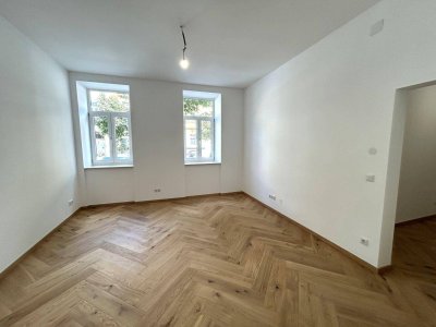 NEUREAL - ERSTBEZUG-Charmante, generalsanierte Altbauwohnung in guter Lage zu verkaufen!