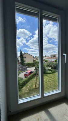 Schöne, gut geschnittene Wohnung mit Süd-Balkon und Gartenblick
