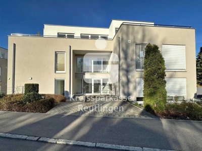 Neuwertige 3,5-Zi.-Wohnung mit großem Balkon im Reutlinger Schanzgebiet!