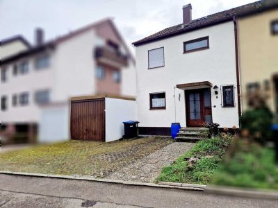 Ihr neues Zuhause erwartet Sie: Familienfreundliche Doppelhaushälfte mit EL in Wendlingen!