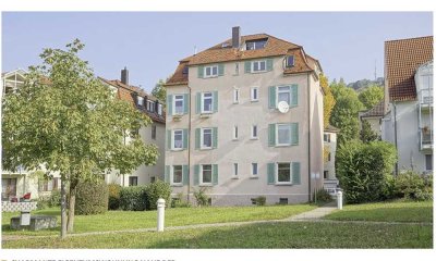 Exklusive, neuwertige 4,5-Raum-Hochparterre-Wohnung mit gehobener Innenausstattung in Reutlingen