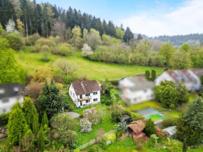 Ruhige Aussichtslage  – freistehendes Haus mit Garten und Potenzial