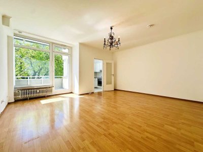Sonnige  1 Zimmer in Berlin Zehlendorf inkl.Stellplatz-bezugsfrei-
