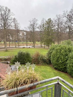 Helle 3,5-Zimmer Wohnung mit 2 Balkonen im 1. OG in Bad Neuenahr, direkt an der Ahr!