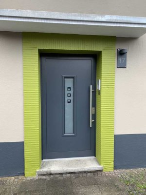 Gemütliches DG-Nest mit gr. Bad & Wohnküche