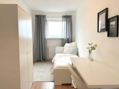 � Zimmer frei in WG – Wasgaustraße 45!