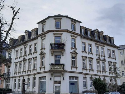 3-Zimmer-Wohnung mit Potenzial in Dresden-Striesen - Gestalten Sie Ihr neues Zuhause selbst!