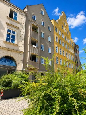 Exklusives Penthouse auf 2 Ebenen im Herzen Augsburgs + Tiefgarage (bezugsfrei)