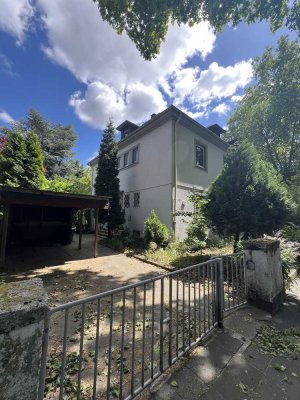 Attraktives Mehrfamilienhaus in Duisburg Rheinhausen – Ideal für Investoren und Familien