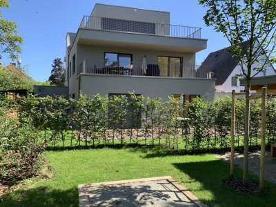 Erstbezug: Moderne komplett möblierte 3-Zimmer-Wohnung mit Terrasse in München-Solln