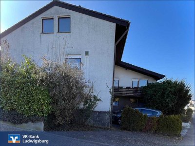 Juwel voller Möglichkeiten 
Einfamilienhaus mit Einliegerwohnung &amp; großem Garten
