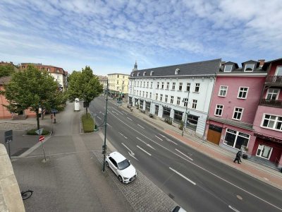 großzügige sanierte Altbauwohnung in zentraler Innenstadtlage