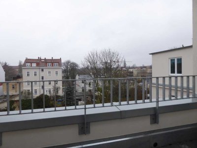 schöne 2 Zimmer Wohnung Otto-Franke-Str. 66, DG RE ohne WBS