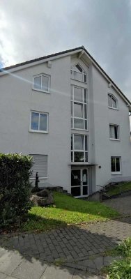 Attraktive 4-Zi. WG-Wo. in Bonn: Sicher und bequem, fund frisch renoviert
