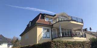 Bad Soden - Schöne helle 4 Zimmer Wohnung mit EBK, Fbhzg, Balkon, 2 Bäder, elekt. Rollladen....