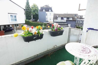 Lichtdurchflutete 3-Zimmer-Wohnung mit Balkon und Garage