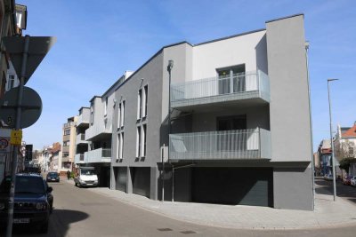 Moderne 4-Zimmer Wohnung mit Balkon in Kaiserslautern Innenstadt