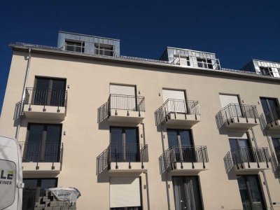 Vollmöbliertes 1- Zi-Apartment, 3 Min Fußweg zum Bahnhof Echterdingen