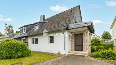 Großzügige Doppelhaushälfte teilsaniert- 120 m² Wohnfläche, 
560 m² Grundstück mit Erbbauzins