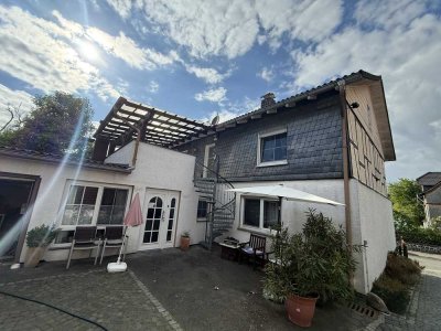 Freistehendes Einfamilienhaus – viel Platz - Garage -
