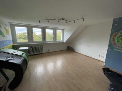 Helle 3-Zimmer Dachgeschosswohnung in Solingen