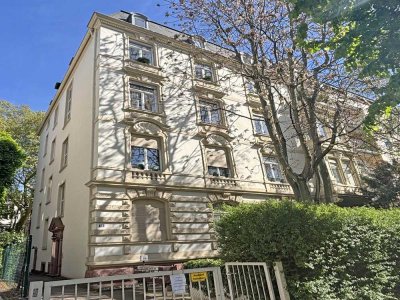 Charmante 2,5 Zimmerwohnung  in Altbauensemble - in Frankfurter Bestlage - zentral, ruhig und grün!