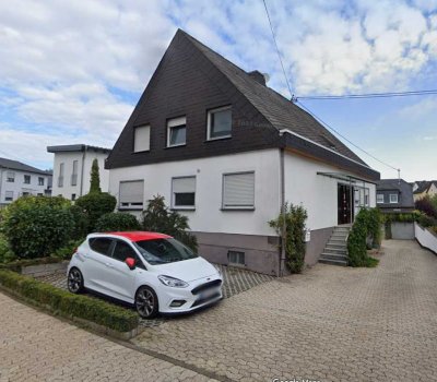 Renovierte 3,5-Zimmer-Wohnung mit großem Balkon in ruhiger Lage von Wolken