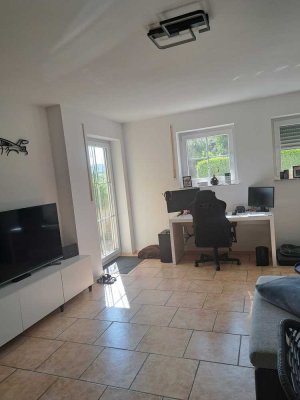 Wir haben Ihr Zuhause! Lauschige Wohnung mit schönem Ausblick!