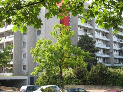 Erstbezug nach Vollsanierung! - 2-Zimmer-Wohnung mit Einbauküche