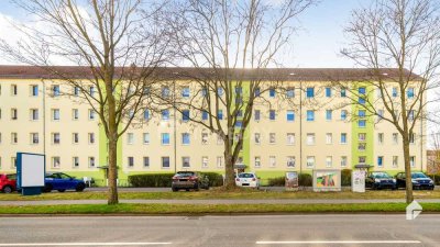 Sonnig & saniert: 3-Zi.-Wohnung, SW-Balkon, gepflegtes Ambiente, begehrte Ludwigsfelder Top-Lage