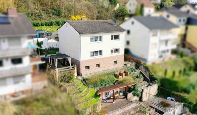 Hübsches 2-Familienhaus in sonniger Lage von Bad Soden