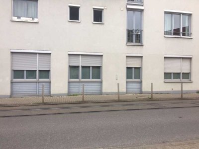 Neuwertige 3-Zimmer-Wohnung mit Einbauküche in zentraler Lage/Heidelberg