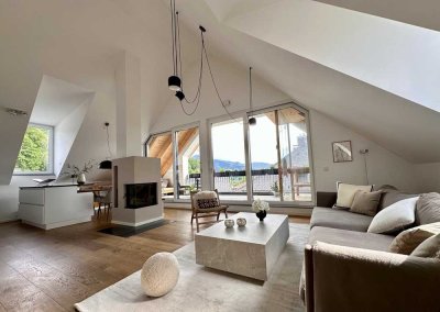 Bergblick, Sauna und Kamin - wunderschöne möblierte Dachgeschoss Wohnung in Tegernsee befristet