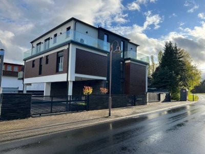 Nobelino.de - Luxuriöse Penthouse Wohnung und 360 Grad Dachterrase & Glasaufzug KFW40 Haus - Wetzlar