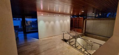 Großzügige Architektenvilla in bevorzugter Wohnlage