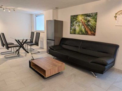 Moderne 2-Zimmer-Wohnung auf Zeit | Voll möbliert | Parkplatz | Maxhütte-Haidhof