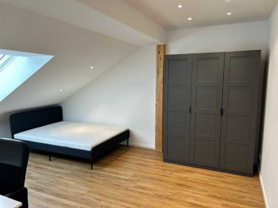 Möbeliertes WG Zimmer (3er WG) in München-Freimann