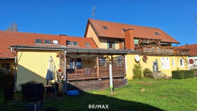 "Sehr schönes Mehrparteienhaus mit unzähligen Möglichkeiten im Ortskern von Weinburg am Saßbach"