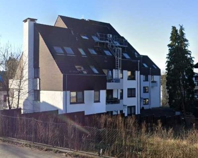BERGISCH GLADBACH - BENSBERG *Helle Maisonette mit Charme* 4 Zimmer Wohnung mit Balkon & Einbauküche