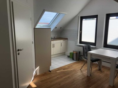 Charmante 1,5-Zimmer Dachgeschosswohnung in Gerlingen