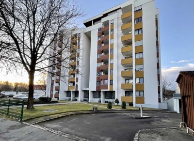 Bezugsfreie 3 Zi.- Wohnung mit 2 Balkonen